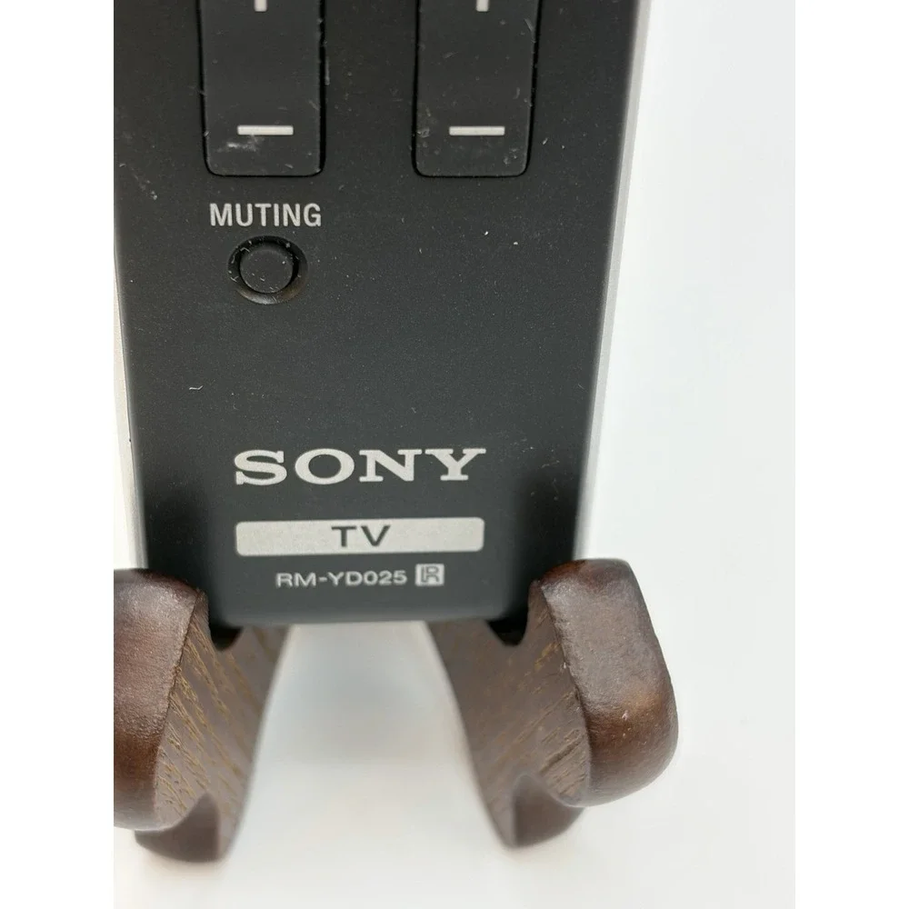 Sony RM-YD025 Genuine TV Remote Control Tested - Picture 2 of 7